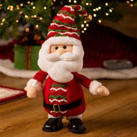  Acentos decorativos para ambientes internos | Papai Noel de tecido com movimento e música Plow & Hearth de 13,5"