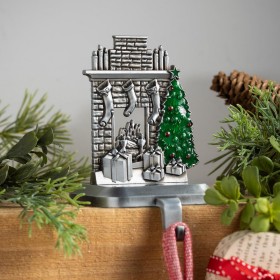  Accenti decorativi per la vita in casa | Appendiabiti per calze di Natale Plow & Hearth