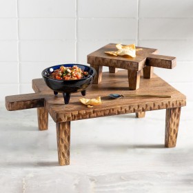  Taglieri e taglieri per cucina e intrattenimento | Tagliere in legno Plow & Hearth con gambe, set da 2