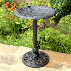  Bagni per uccelli da esterno | Bagno per uccelli in metallo con edera inglese Plow & Hearth