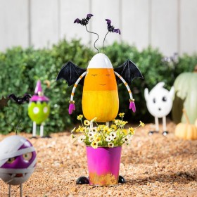  Statue da giardino per esterni | Statua in metallo a forma di secchiello di caramelle Plow & Hearth Candy Corn, altezza 21"