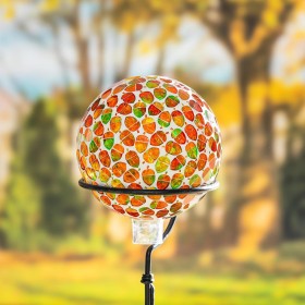  Sfere da giardino per esterni | Plow & Hearth Acorns Mosaic Gazing Ball, 10"