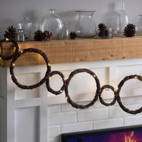  Belysning av opplyste trær og girlandere | Plog- og ildstedsbelyst julegirlander med vinrankemotiv