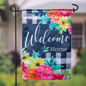  Banderas de jardín para exteriores | Bandera de jardín con brillo Summer Blooms de Plow & Hearth