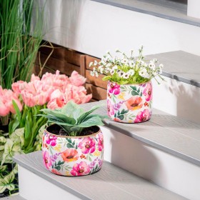  Jardineras y soportes para plantas para exteriores | Jardineras metálicas Plow & Hearth Pastels of Nature (juego de 2)