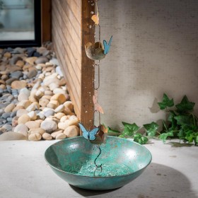  Campanas de viento y móviles para exteriores | Cadena de lluvia con forma de mariposa y flor de Plow & Hearth, 183 cm de alto