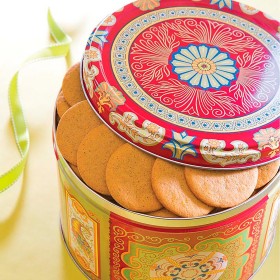  Køkken & Underholdning Gourmet Snacks & Nødder | Plow & Hearth Nyakers Svenske Peberkager I Gavedåse