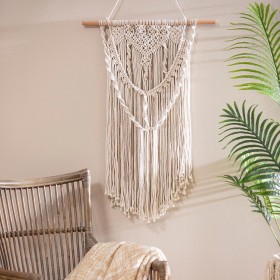  Sisätilojen seinätaide | Plow & Hearth -ylisuurten punottujen makramee-seinäkoristeiden