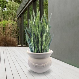  Ulkokäyttöön tarkoitetut istutusastiat ja kukkatelineet | Plow & Hearth Extra Large White -alkuperäinen Talavera-verholla varustettu ruukku